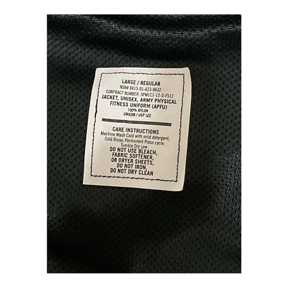 Army PT Jacket APFU Physical Fitness Winter Uniform - Used - Picture 5 of 8